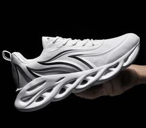 Bazics Men's Casual Fashion Sneakers Ligh tweight Male Sports Shoes White