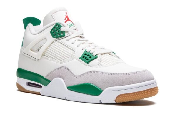 Air Jordan 4 SB "Pine Green" sneakers