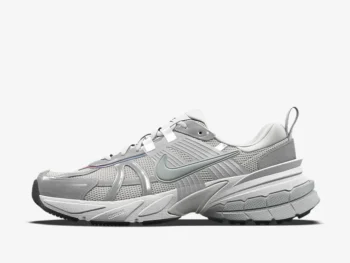 Nike V2K Run Womens Shoes White/Silver
